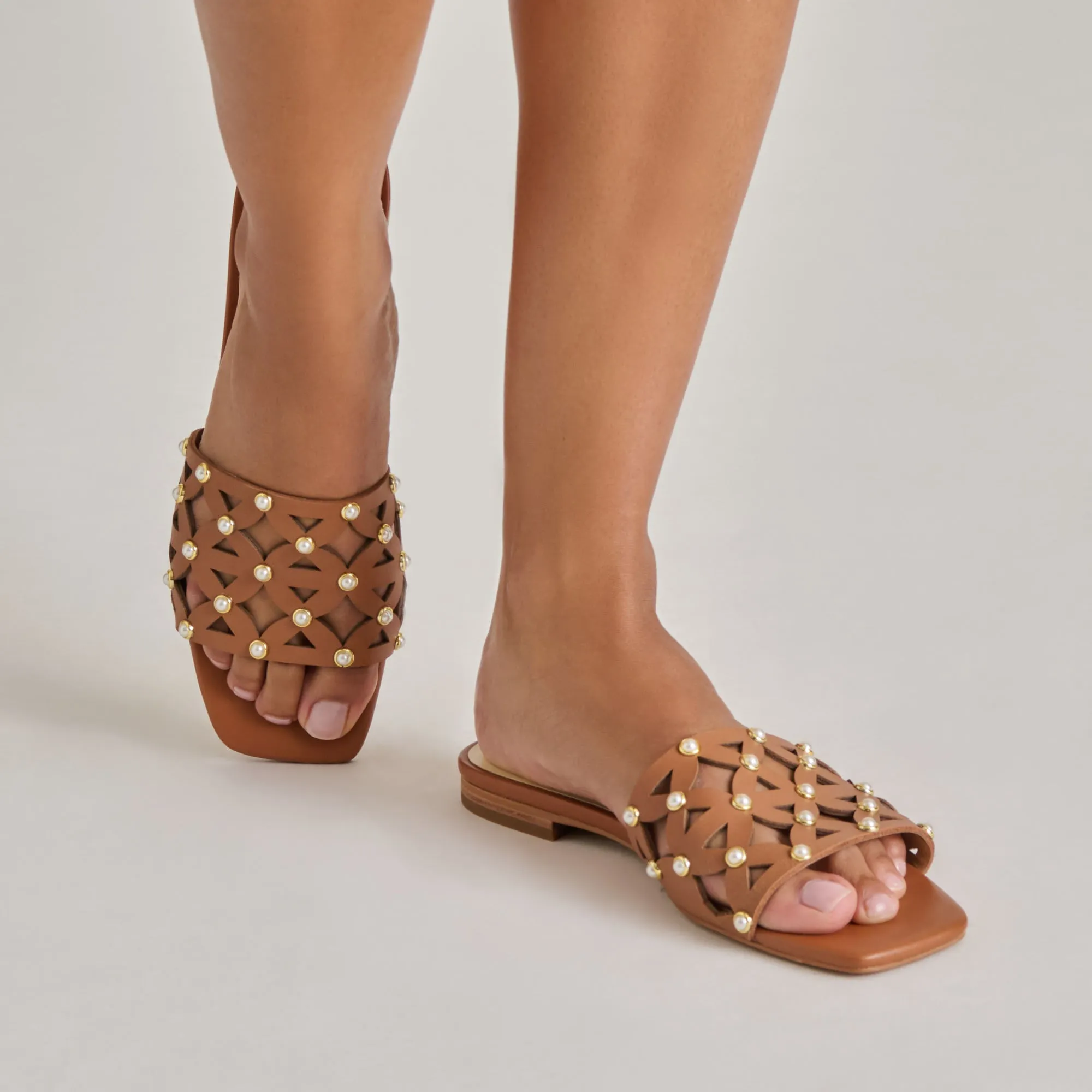 BERRIT SANDALS SADDLE LEATHER
