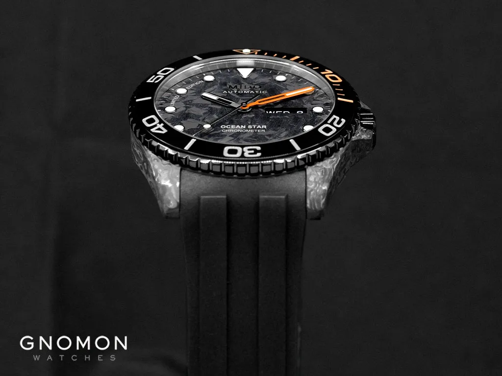 Ocean Star 200C Carbon - Ltd Ed 888pcs Ref. M042.431.77.081.00
