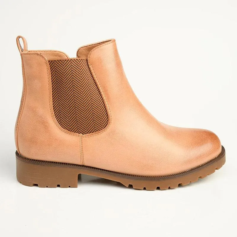 Soft Style by Hush Puppies Samcha Gusset Boot - Light Brown