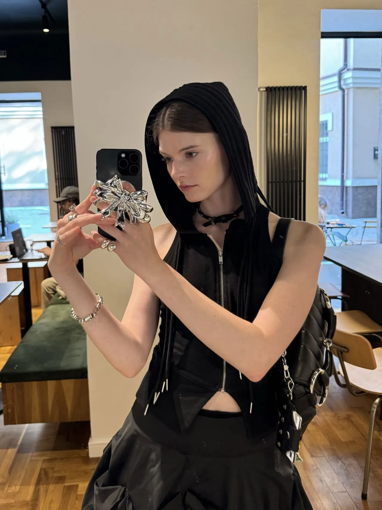 TORNADOSONG丨Magnetic Phone Holder – Bow