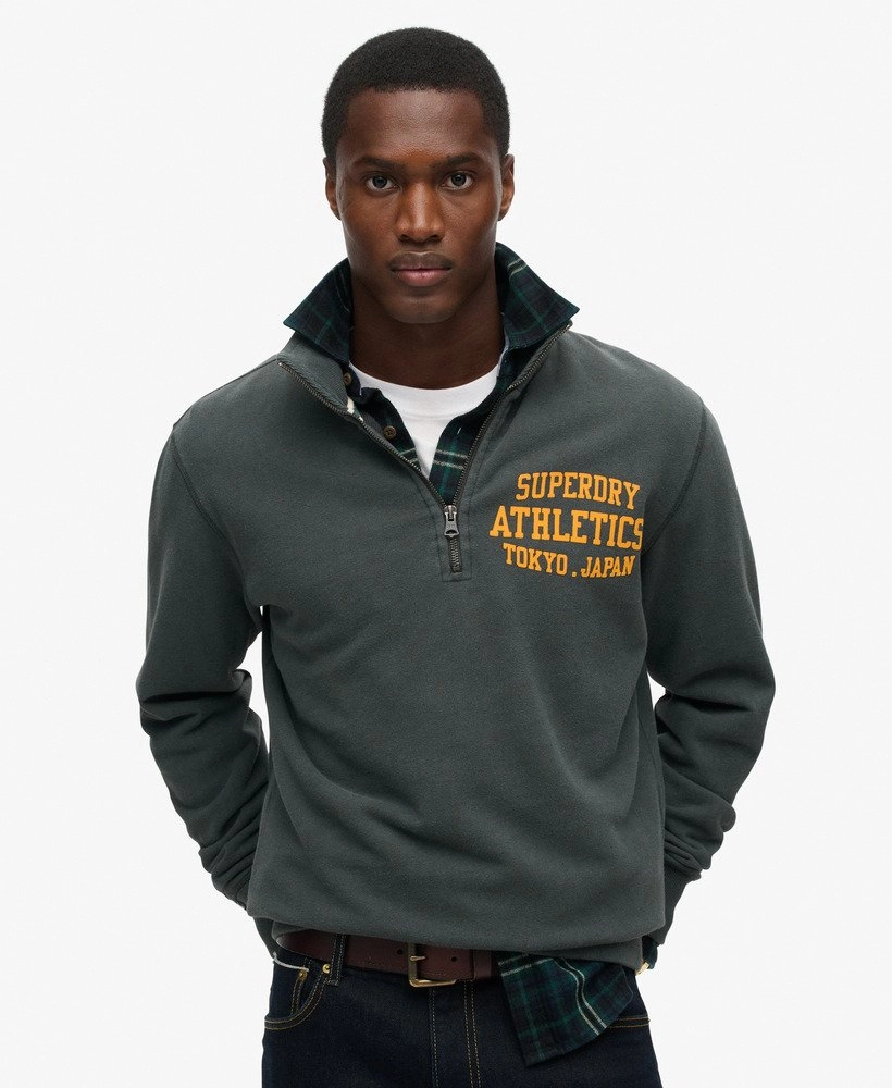 Track & Field Graphic Half Zip | Washed Black