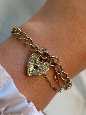 Vintage 9ct Yellow Gold Detailed Heart Lock Bracelet