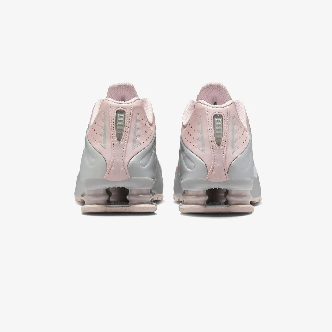 Wmns Shox R4