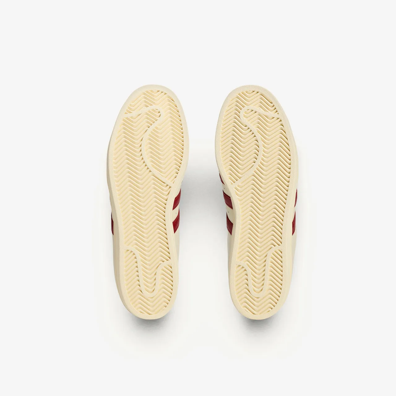 Wmns Superfinger Superstar x Avavav